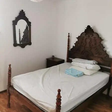 Holiday home Cosy Double Bedroom In A Rustic House *