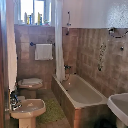 Holiday home Cosy Double Bedroom In A Rustic House Pereira (Viseu)